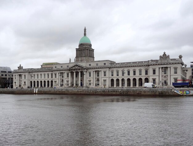 Dublin z urzędem celnym