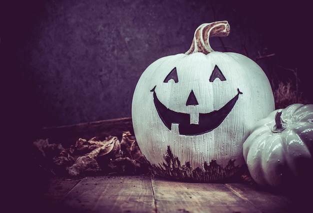 Dynia Halloween, cukierek albo psikus w sezonie jesiennym