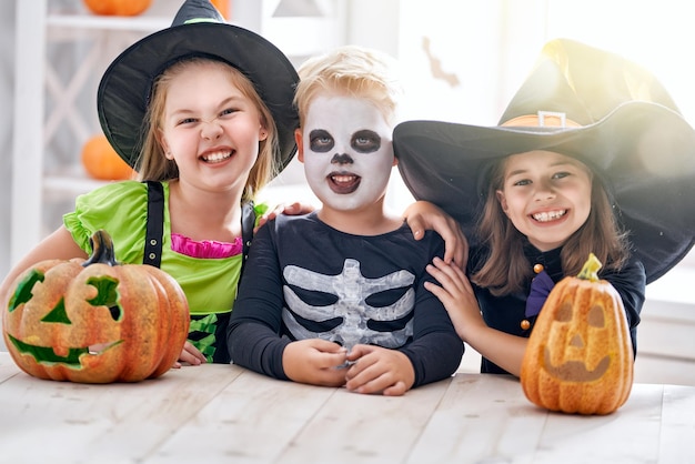 Dzieci Na Halloween