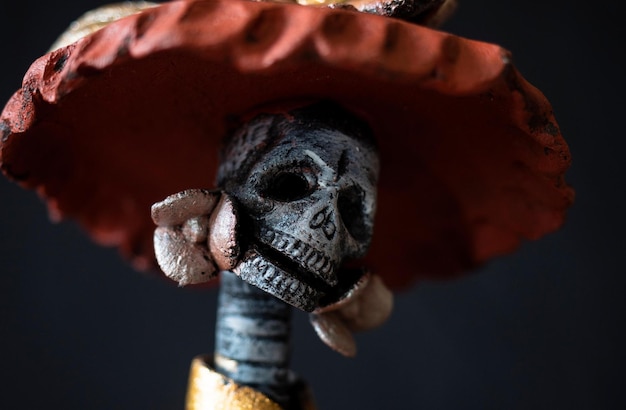 Dzień Zmarłych meksykańska tradycja czaszka cukrowa lub święto halloween