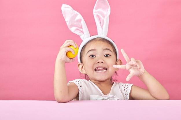 Dziewczyna z królika ucho Wielkanocnym dniem