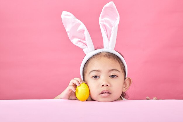 Dziewczyna z królika ucho Wielkanocnym dniem