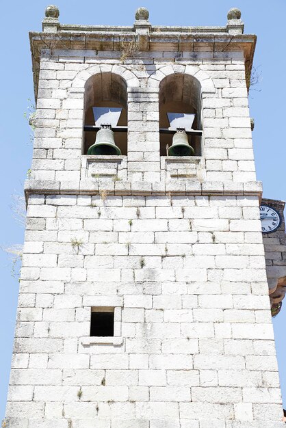 Dzwonnica kościoła parafialnego Miranda del Castanar Salamanca Hiszpania