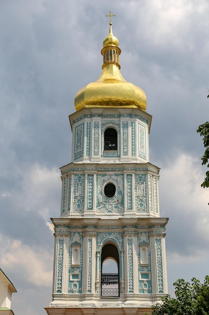 Dzwonnica soboru Mądrości Bożej w Kijowie na Ukrainie