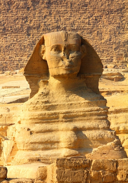 Egipt Sfinks i piramida w Gizie