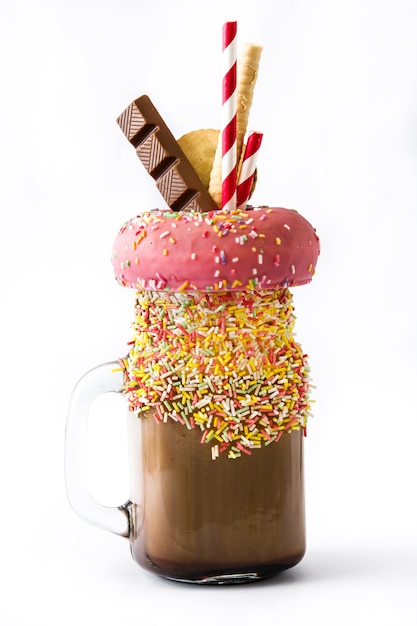 Ekstremalny Milkshake Lub Dziwaczny Potrząśnięcie Odizolowywający Na Bielu