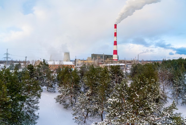 Elektrownia Cieplna W Zimie W Kijowie. Ukraina.