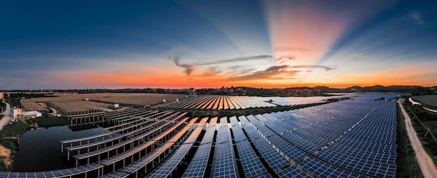 Zdjęcie elektrownia słoneczna