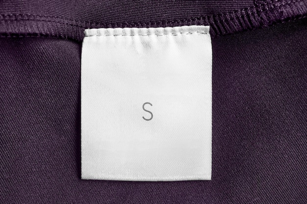 Etykieta odzieżowa w rozmiarze S