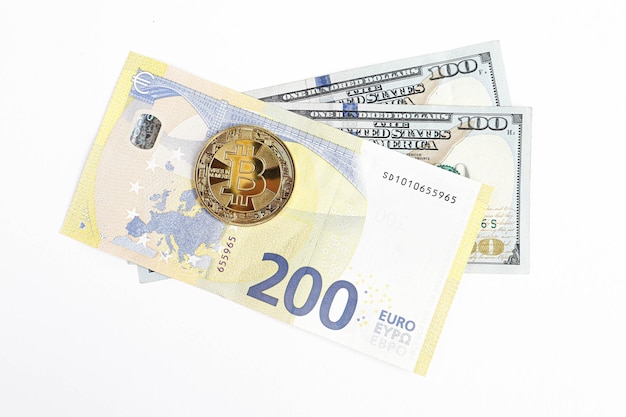 Zdjęcie euro dolary amerykańskie i bitcoin