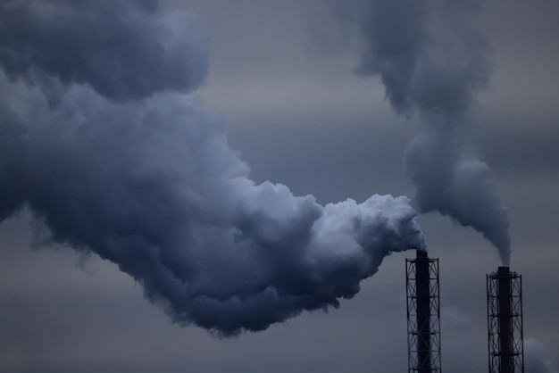 fabryka fajka dym tło szary streszczenie, zanieczyszczenie co2