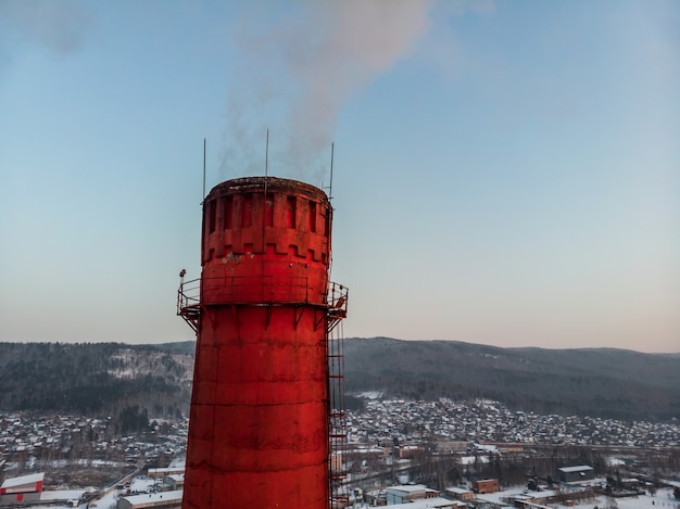 Fabryka Trąbka Z Bliska Dymu