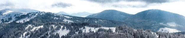 Fantastyczny Zimowy Krajobraz Błękitne Niebo Karpaty Ukraina Europa Piękno świata