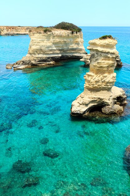 Faraglioni w Torre Sant Andrea Włochy