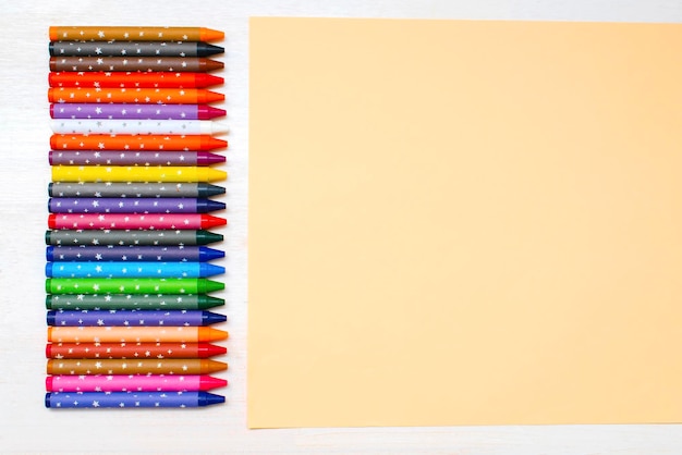 Farby kolorowe ołówki pastelowe kredkiblank akwarela papierowy podkładka Kreatywność Artyści rzeczy