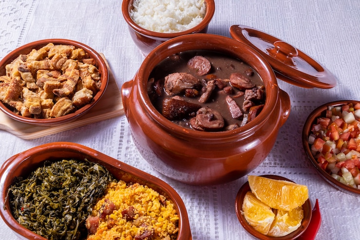 Zdjęcie feijoada, tradycja kuchni brazylijskiej.