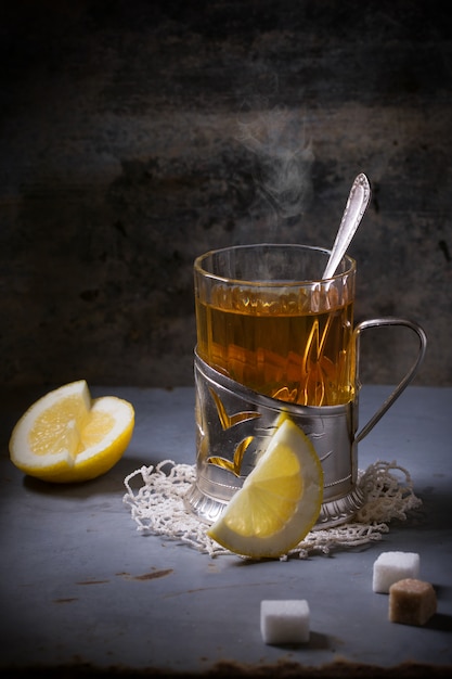 Filiżanka herbaty z cytryną