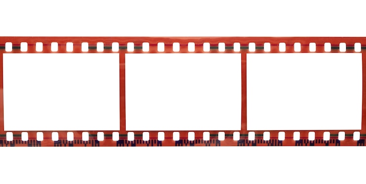Zdjęcie film strip z miejsca na kopię puste ramki do zdjęć na białym tle