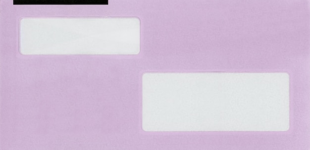Fioletowa koperta z listem pocztowym