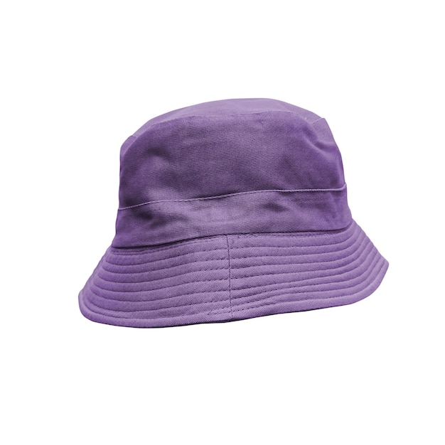 Fioletowy kapelusz na białym tle