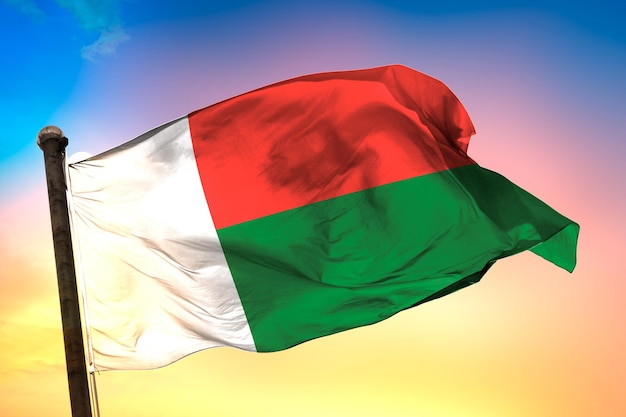 flaga kraju madagaskaru, flaga 3d i kolor tła.