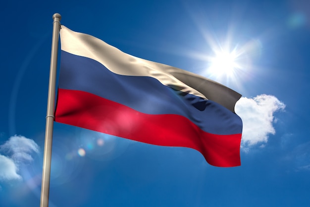 Flaga narodowa Rosji na masztem
