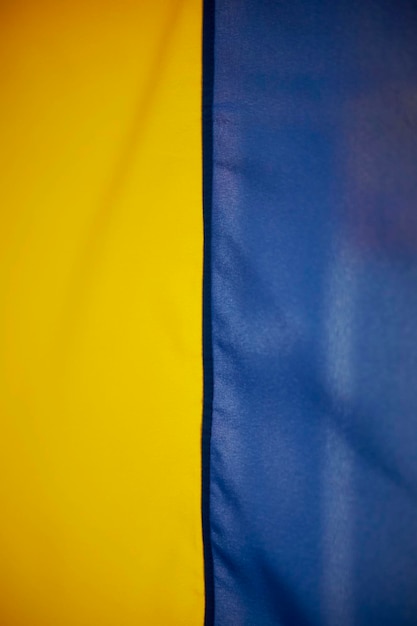 Flaga Ukrainy z teksturą tkaniny. Flaga narodowa Ukrainy tkaniny tła. flaga Ukrainy.