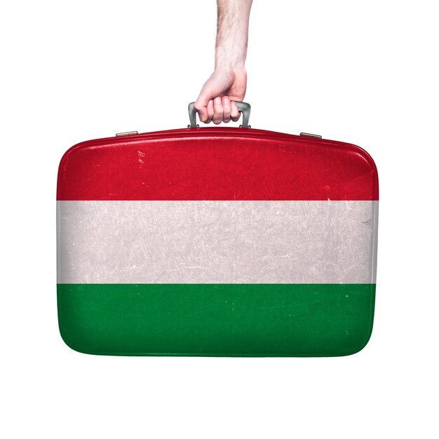 Zdjęcie flaga węgier na skórzanej walizce vintage