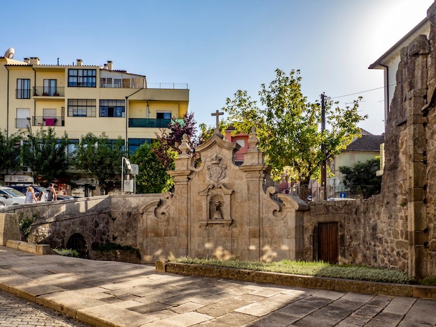 Fontanna znajdująca się obok Porta dos Cavaleiros Viseu