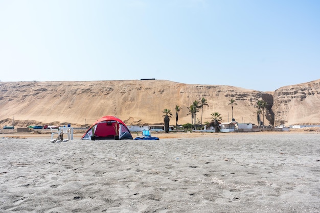 Fotoksiążka z obozu na plaży w Peru