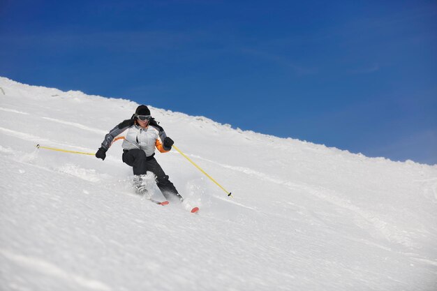 Zdjęcie freeride na nartach