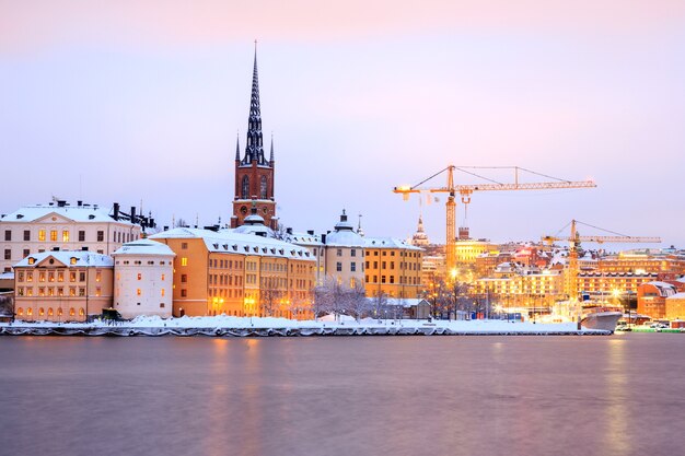 Gamla Stan Stare miasto Sztokholm o zmierzchu Szwecja