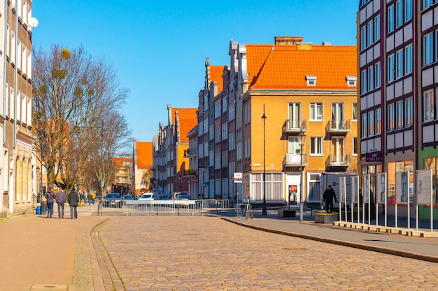 Gdańsk 11 marca 2022 Kolorowe średniowieczne kamienice w gdańsku travel
