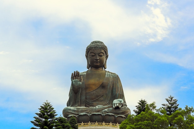 Gigantyczny Buddha Hong Kong