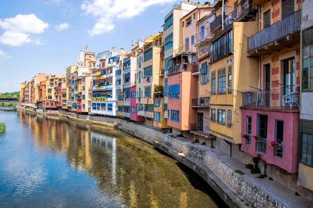 Girona Kolorowe domy