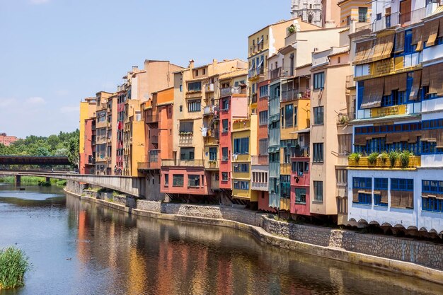 Girona Kolorowe domy