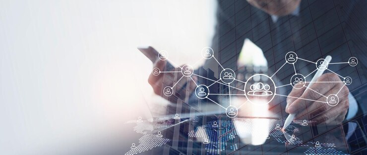 Zdjęcie globalne zarządzanie relacjami z klientami crm hr zasoby ludzkie i globalne outsourcing menedżer ds. kadr przy użyciu tabletu cyfrowego z połączeniem z klientem strategia pracy zespołowej
