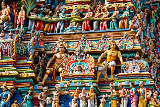 Gopuram wieża hinduskiej świątyni