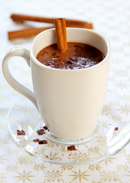 Gorące Kakao lub Czekolada z polewą czekoladową do golenia
