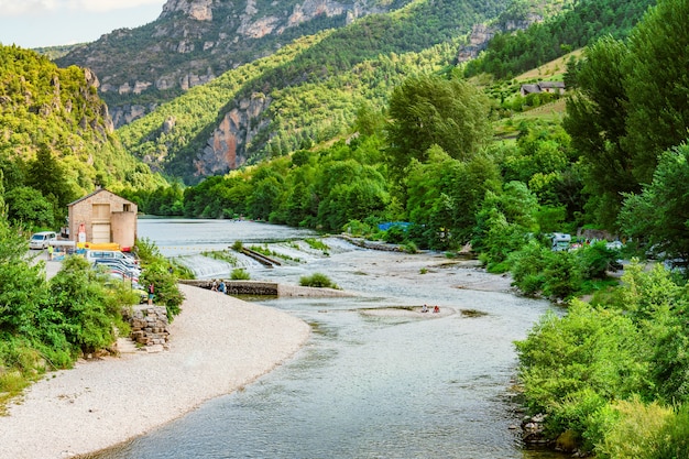 Gorges du river Tarn w Parc National des Cevennes Francja UNESCO Biosphere Reverve