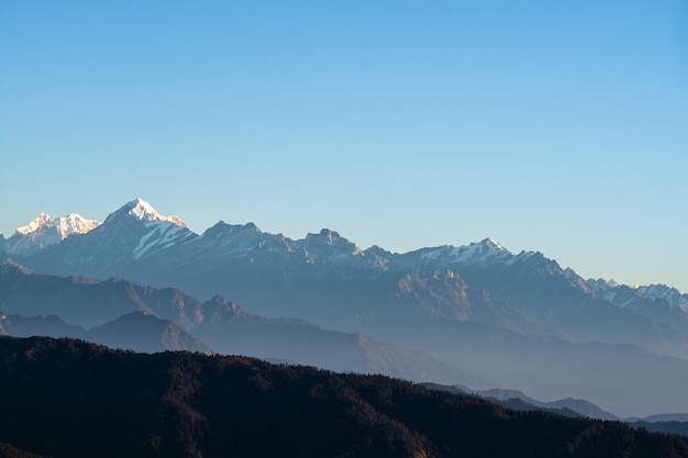 Góry Osiągają Szczyt W Północnym Sikkim, India