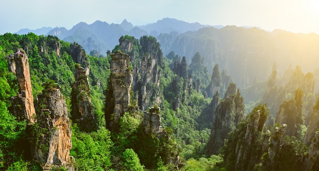 Góry Zhangjiajie, Chiny