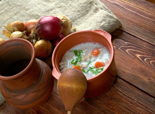 Graubunden Barley Soup - klasyczna zupa ze Szwajcarii