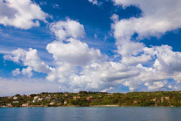 Grecja, wyspa Zakynthos - morze, niebo, wakacje.