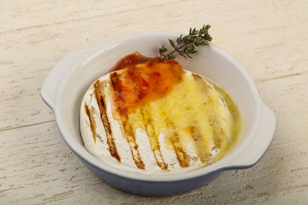 Grilowany camembert