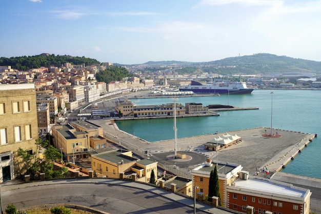 Gród i port Ancona Marche Włochy