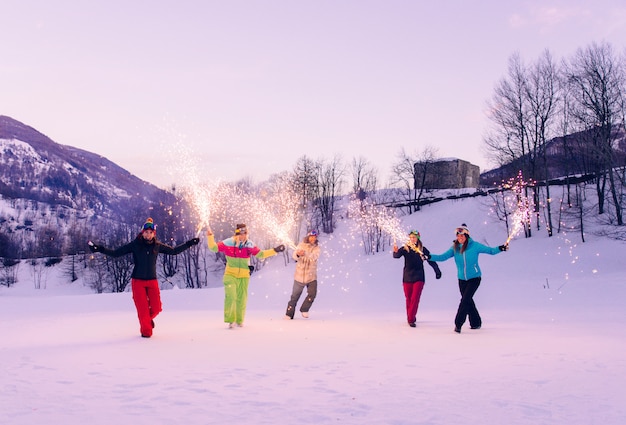 Grupa Snowboardzistów Na Ferie Zimowe