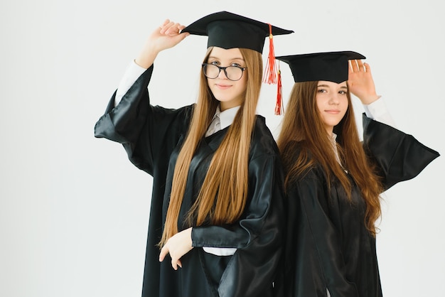 Grupa studentek kończących studia