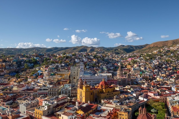 Guanajuato Historia Przyroda i miejski urok Odkryj piękno tego meksykańskiego miasta