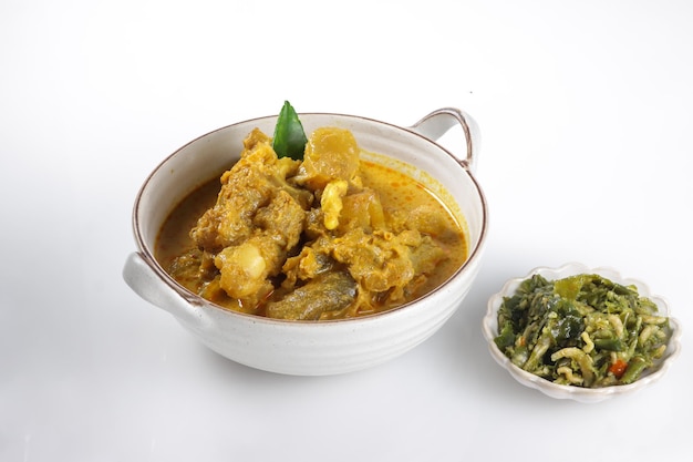 Gulai Tunjang Lub Kikil Lub Gulai Kaki Sapi To Popularne Pikantne Curry Z Kłusaka Krowiego W Padang W Indonezji